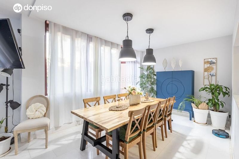 Foto edee7155-5a77-4ddf-8dcc-87a61a7a5a66. Casa adossada amb aparcament piscina a Playa de Granada Motril