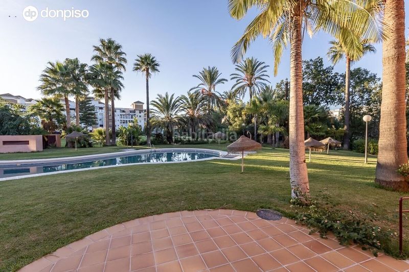 Foto f6edb58c-cfc6-4ef7-8dae-0840c9f1a7b2. Casa adossada amb aparcament piscina a Playa de Granada Motril