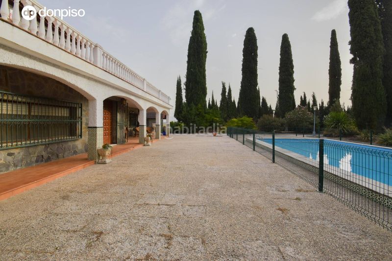 Foto b2770d8b-785b-47eb-b0c2-dd13476c9193. Xalet amb piscina a Chauchina