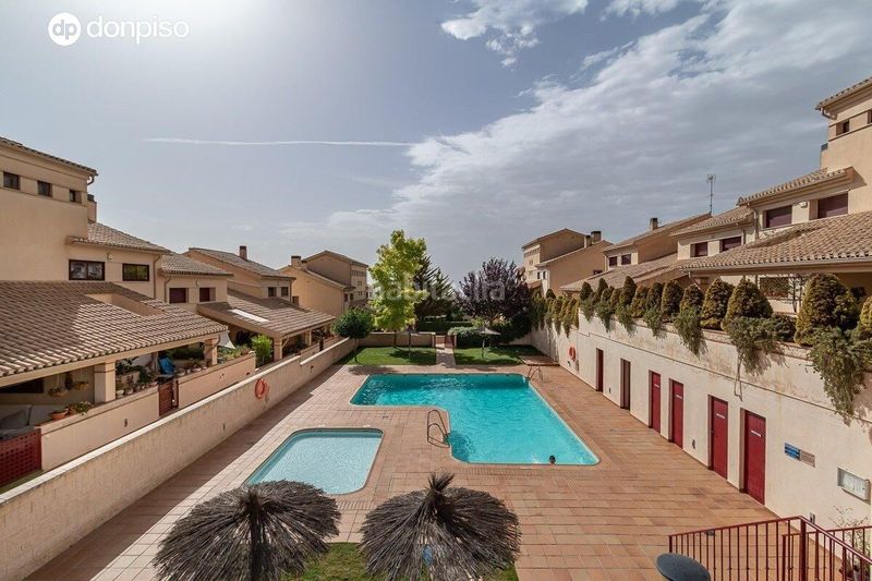 Foto 17a3170d-2fd1-48ef-bb1e-5a9cb3c01ef7. Casa amb calefacció aparcament piscina a Gójar