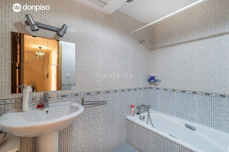 Foto 648e4115-fc10-4a0b-a688-3d3cfe3dc7e0. Casa amb calefacció aparcament piscina a Gójar