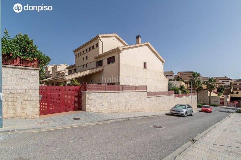 Foto 81eb7cbf-13bc-41c9-a541-6b4ce228f81e. Casa amb calefacció aparcament piscina a Gójar