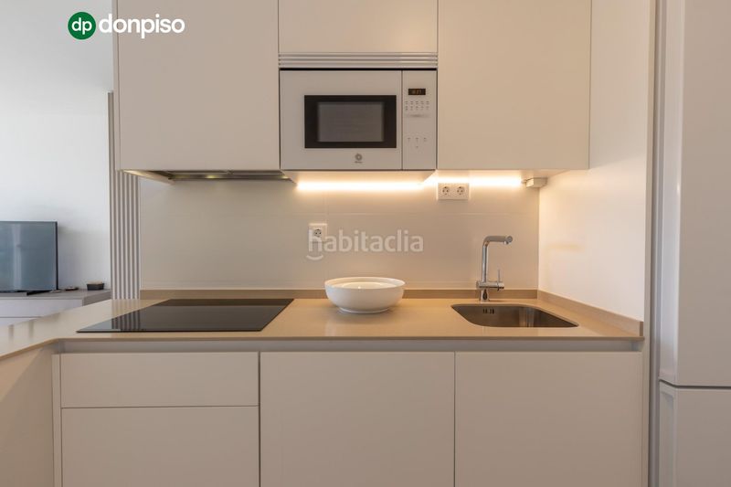 Foto 6646d430-8fd0-4808-82cc-8bb6e02c2b06. Pis a marisma (a) 46 a Almerimar Ejido (El)