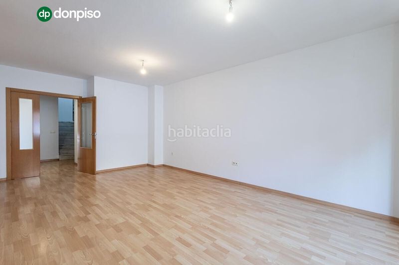 Foto abdb42bf-3b27-4b68-8542-1b00a55e6a90. Dúplex amb calefacció aparcament a Fígares Granada
