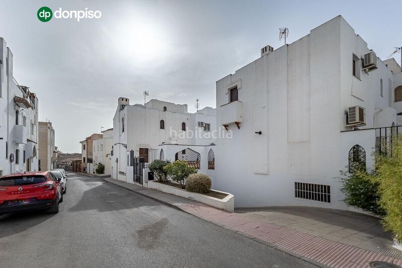 Foto 43b4a8d0-fa62-4b1d-a104-1b5a68ded3d5. Casa adossada amb aparcament a Pulianas