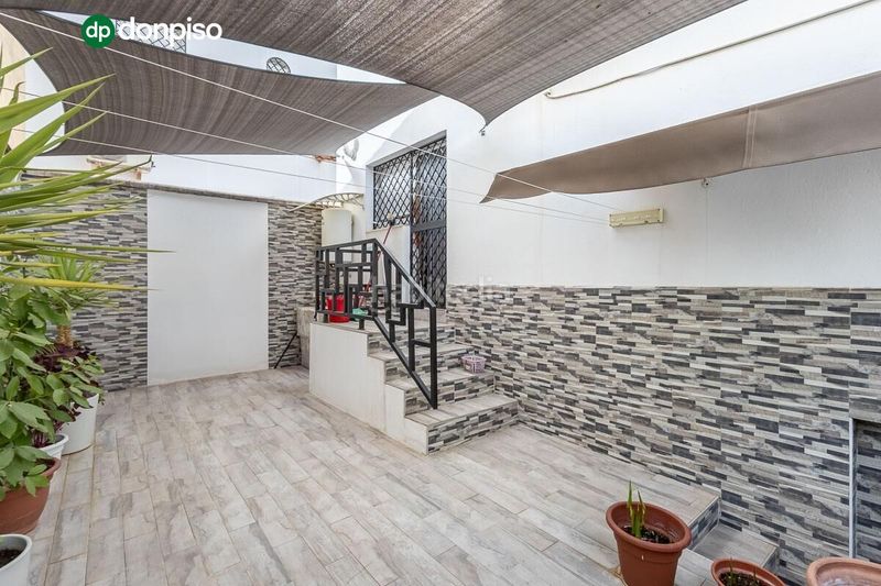 Foto 77536cee-1b73-408c-bd1c-3d09f9631dd5. Casa adossada amb aparcament a Pulianas