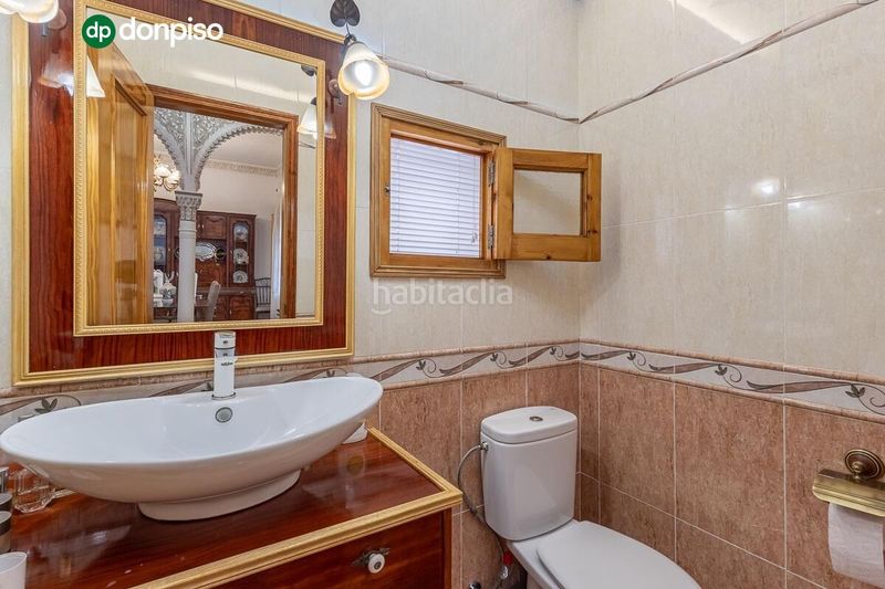 Foto f6c9127e-53ec-4bed-b208-ba02fb06f8c6. Casa adossada amb aparcament a Pulianas