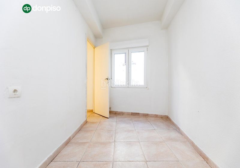 Foto a16f62e7-8a57-4f0d-be38-0c147094c039. Apartament a San Ildefonso Granada