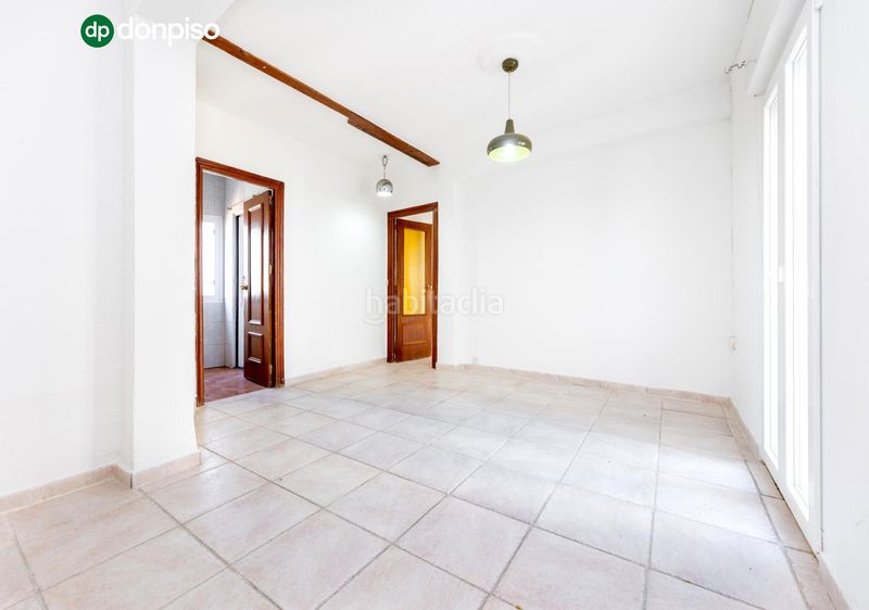 Foto c5092573-37a1-42b4-9e74-bbc9c7de185f. Apartament a San Ildefonso Granada