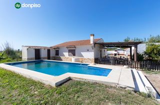 Xalet a Carretera carretera celulosa. Casa cortijo en motril. situada a 2,5 km de la playa