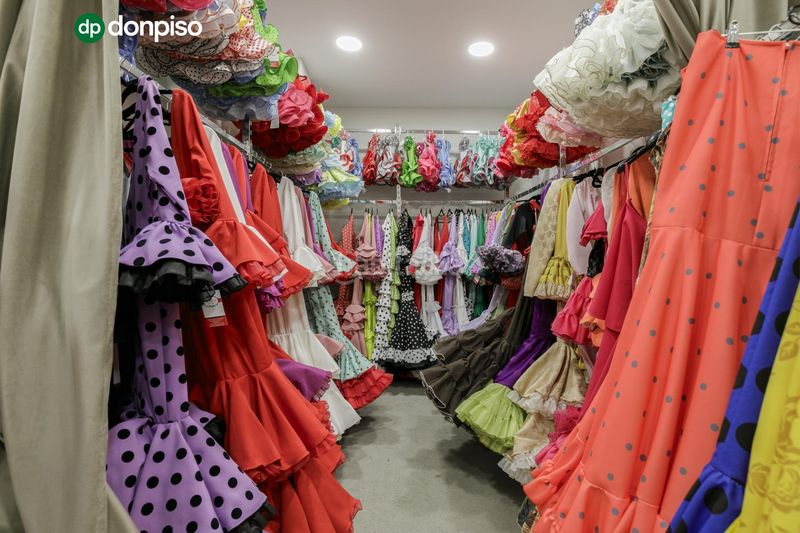 Foto edcbb55a-8378-4d68-b2b2-32fdb5ec940c. Local comercial a Albolote
