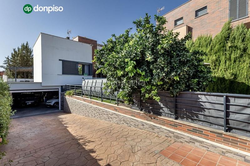 Foto 7d729a6f-6700-4359-bc7a-cd73d34153cd. Xalet amb calefacció aparcament a Polideportivo Alhendín