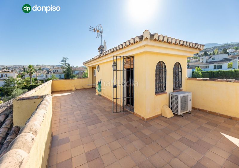 Foto d7fe799f-69e7-4349-a12d-0a143c5fd15d. Chalet  independiente en cajar en Cájar
