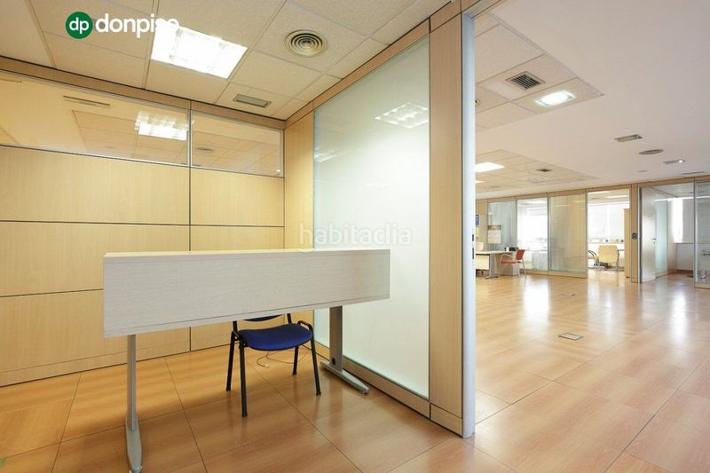 Foto 497b4efb-8158-46e4-80bb-75808ae0ac9d. Edifici a Campus de la Salud Armilla