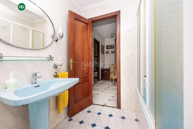 Foto 6917f544-531d-4a9f-b580-7d62bb7db20a. Casa amb aparcament a Dúdar