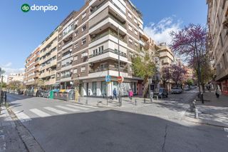 Local Comercial  Calle calle mulhacén, 8 8. Amplio local comercial en una de las zonas más consolidadas de g