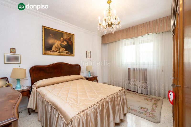 Foto fa4b7af7-a6af-4681-b289-bed1b94a03bd. Pis amb calefacció a Centro - Sagrario Granada