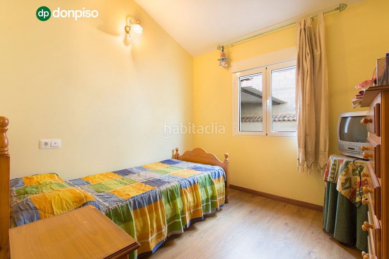 Foto 34f9c051-30d6-4b20-97c2-23b1663a7706. Casa a Alamedilla
