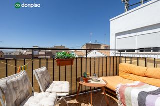 Penthouse  Camino de ronda. Ático para entrar a vivir en rentabilidad