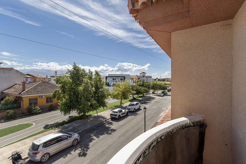 Foto 05b7ed6c-07d0-4d39-a02c-b303879b6224. Casa adossada a calle de jerónimo de rueda 34 a Cúllar Vega