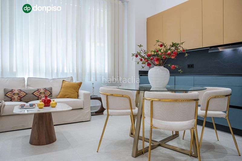 Foto 136cb32e-5918-440e-abd1-5edd1fdb2533. Planta baja en avenida avenida divina pastora 7 - 9 precioso estudio de lujo en urbanizacion triunfo jardin en Granada
