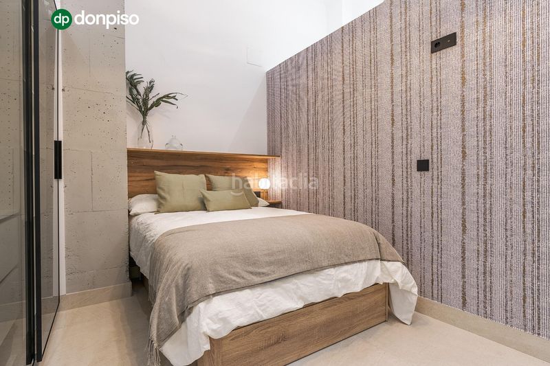 Foto 30f07ec6-8283-463f-91b2-4b26122f4210. Planta baja en avenida avenida divina pastora 7 - 9 precioso estudio de lujo en urbanizacion triunfo jardin en Granada