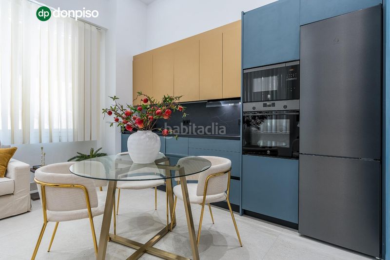 Foto adb609a5-c9d2-45c3-af92-3da77348c8f5. Planta baja en avenida avenida divina pastora 7 - 9 precioso estudio de lujo en urbanizacion triunfo jardin en Granada