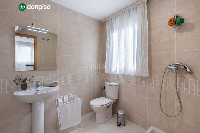 Foto 529b48e6-4dd5-4cc0-bcd1-7c0555579491. Etagenwohnung in calle calle isaac newton 8 in Láchar