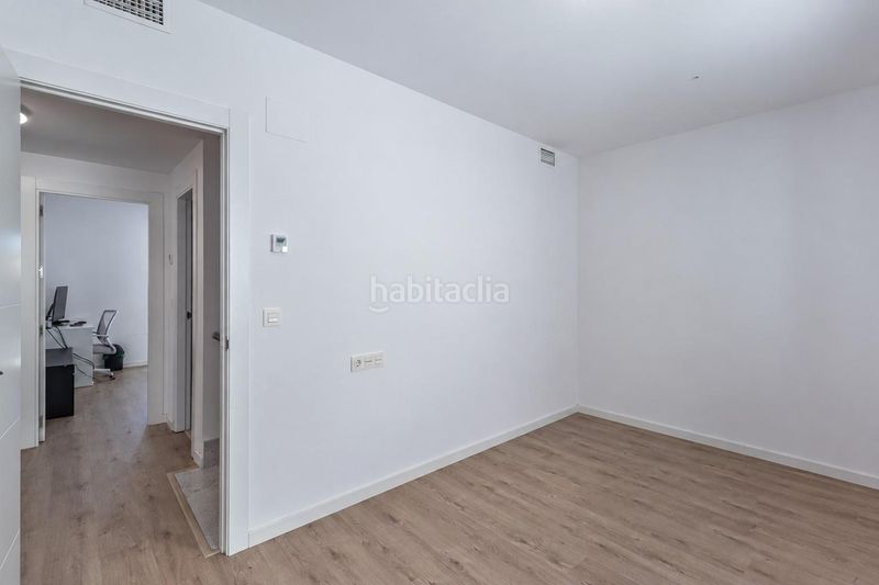 Foto 0a6c6098-c0ff-409d-a9fb-50796298f0c2. Chalet in calle chimborazo 57 in Camino de los Neveros - Serrallo Granada