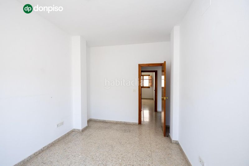 Foto 1834a2df-ed26-41fd-a6d9-08966a402849. Casa amb aparcament a Fuente Vaqueros