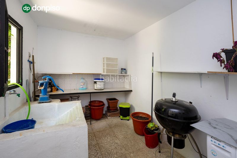 Foto ebf23863-4177-467c-b61f-ff78232ff515. Casa amb aparcament a Fuente Vaqueros