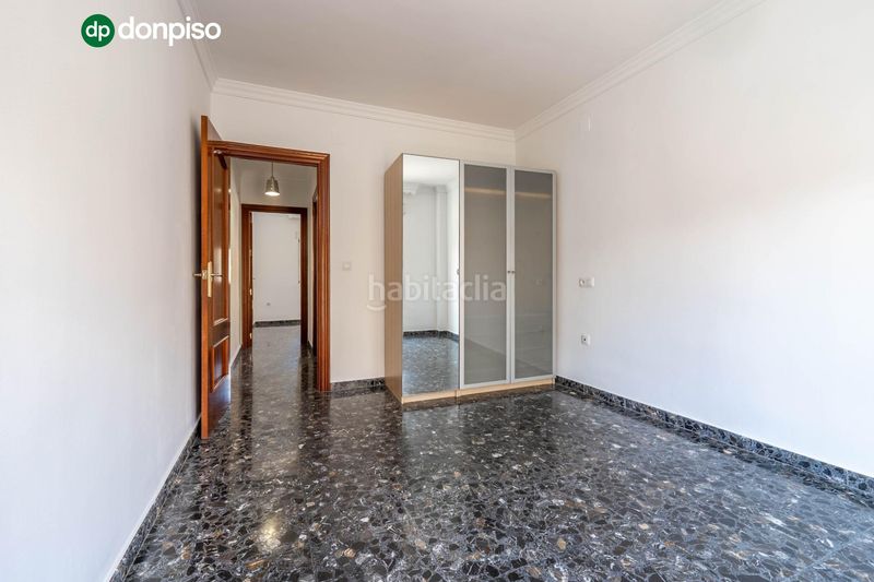 Foto 057b8cf0-3b5b-4e81-8df6-3c0b01c0fa3c. Etagenwohnung in calle calle san juan de dios 6 in Churriana de la Vega