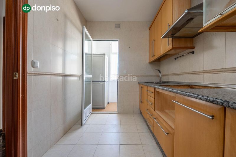Foto 0c862e7f-95fc-49db-b319-5e2775e0864f. Etagenwohnung in calle calle san juan de dios 6 in Churriana de la Vega