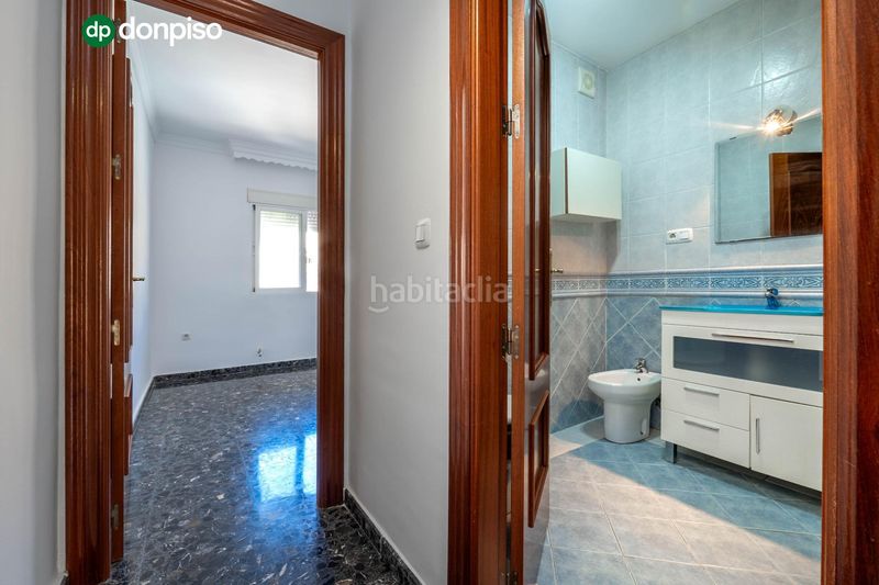 Foto 3934a059-d4a2-4caa-90cd-043df7431f05. Etagenwohnung in calle calle san juan de dios 6 in Churriana de la Vega