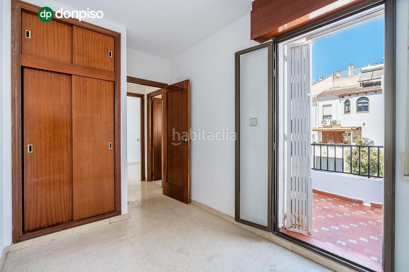 Foto 3fe22161-f0ed-49a1-99fe-bb049327bf0b. Semi detached house in calle del quijote 24 in Motril ciudad Motril