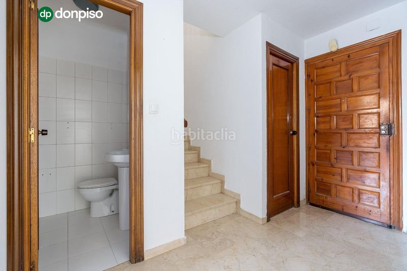 Foto 4935da12-c371-41db-9ba3-efa15802af9e. Semi detached house in calle del quijote 24 in Motril ciudad Motril