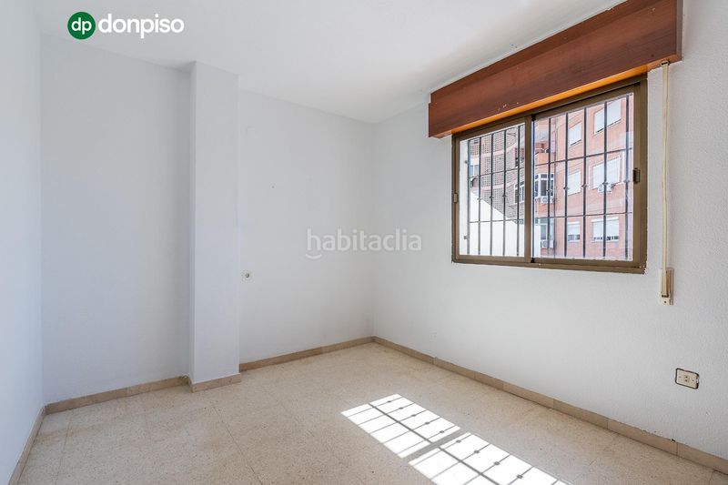 Foto d368d8dd-1d1b-4599-8274-6d3c57ae0521. Semi detached house in calle del quijote 24 in Motril ciudad Motril