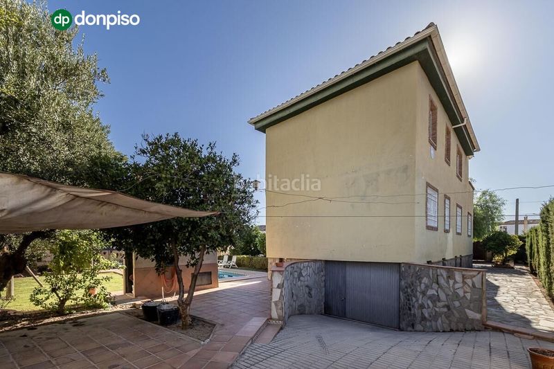 Foto 045b8d22-6ef9-4f8e-9b97-d818fde9a7fb. Chalet in calle del arache 5 in Residencial Triana - Barrio Alto Gabias (Las)
