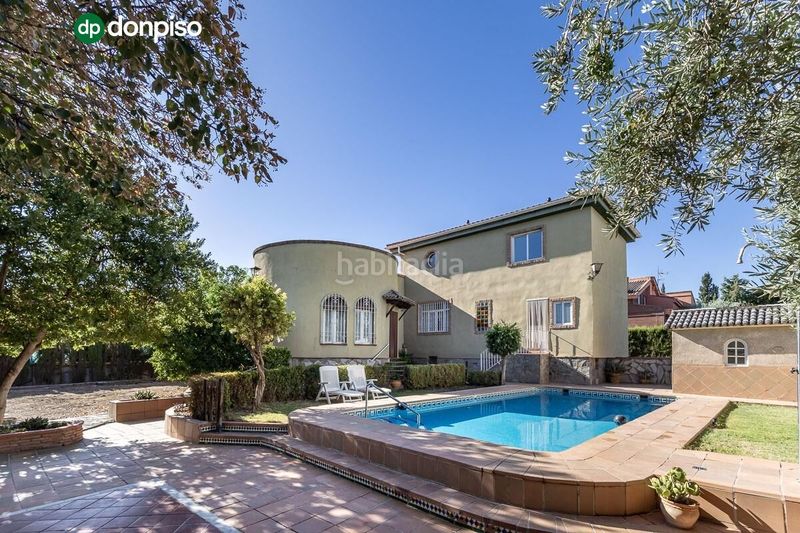 Foto dba6bcf8-2b3d-49a0-9e0a-f5e6665f4d4d. Chalet in calle del arache 5 in Residencial Triana - Barrio Alto Gabias (Las)