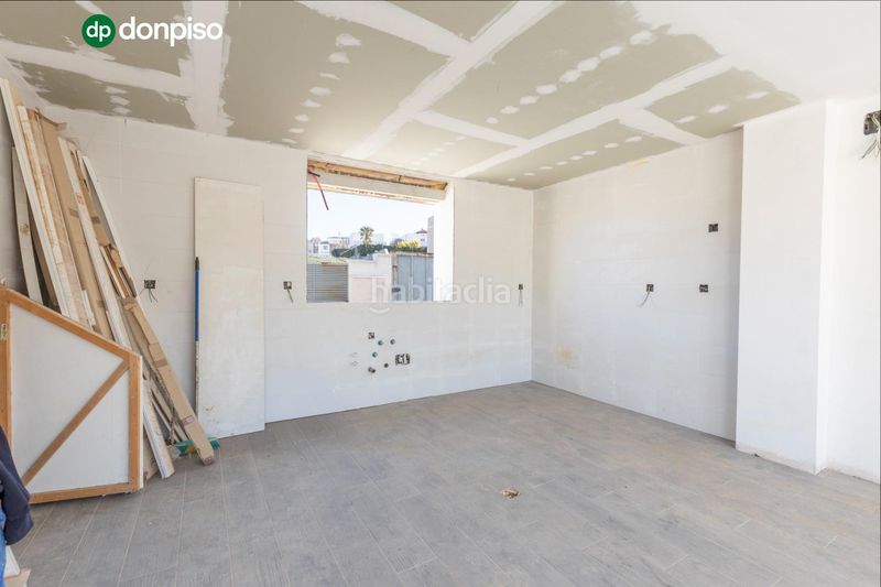 Foto 13b87bb0-8d6a-46dd-86f7-75297320da95. Chalet in calle puntal de las siete lagunas 18 in Dílar