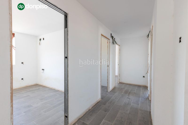 Foto a3b61df9-bd0a-4733-8f3d-ef2a428ff7d7. Chalet in calle puntal de las siete lagunas 18 in Dílar