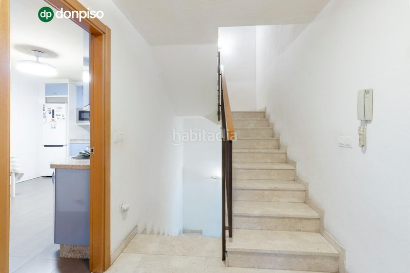 Foto 47fcee78-b4ac-4e61-90fd-a09819714789. Casa adossada amb aparcament a Pulianas