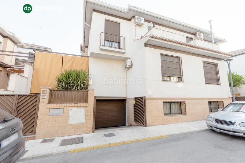Foto 9c79d1aa-e1b9-4eb2-8abf-d467f1e42e1e. Casa adossada amb aparcament a Pulianas