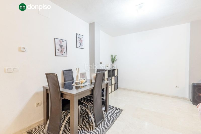 Foto d7f3f179-f4bd-4dae-b93a-1eb4ca6b8821. Casa adossada amb aparcament a Pulianas