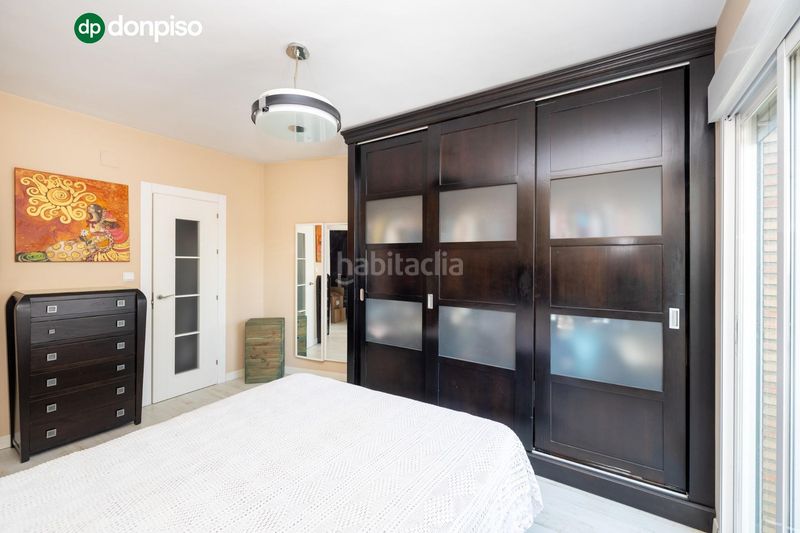 Foto b1a33cb5-67e0-48a3-b425-d246aa963f81. Casa adossada amb aparcament a Pulianas