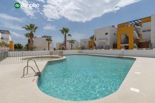 Appartamento in Calle calle bolaga 5. Impresionante piso en vera, almería  zona las salinas