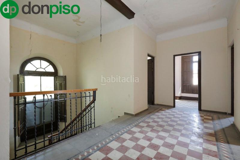 Foto 28f053ab-f2f4-4ceb-9991-d2b85d78b4e7. Chalet mit parking in Carretera de Granada-La Alcazaba Alhendín