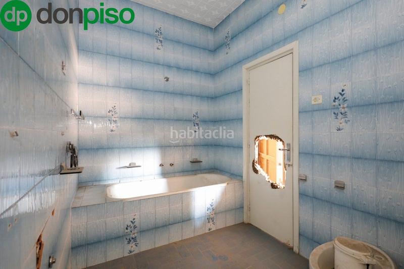 Foto 42716ac2-ab23-4280-91bc-851e2d6e5315. Chalet mit parking in Carretera de Granada-La Alcazaba Alhendín