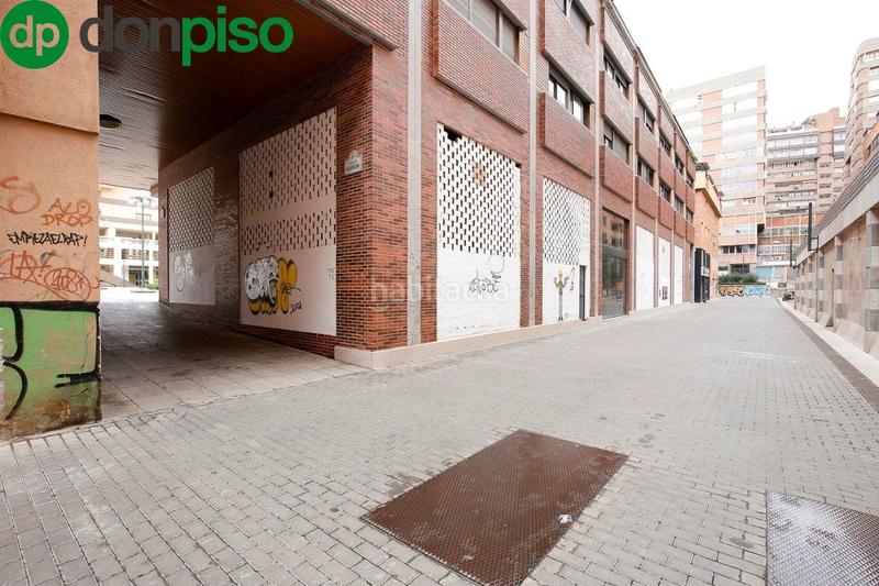 Foto 2cae793c-31fe-4a44-b855-e1eef4add625. Local commercial dans Plaza de Toros Granada