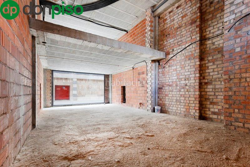 Foto 5ac7f2c8-f8e9-41fa-ab01-9bc5c4d1c60e. Local commercial dans Plaza de Toros Granada